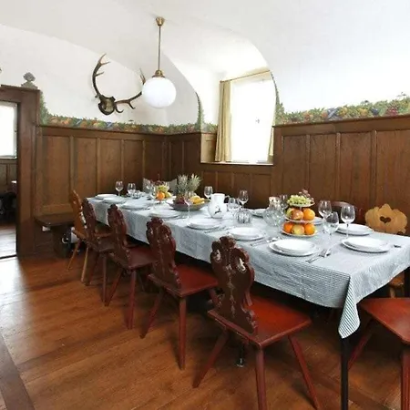 Hunting Schoenau 20 People Holiday home *
